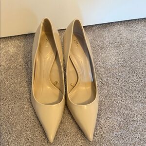 Zara Beige Pointed Toe Heels